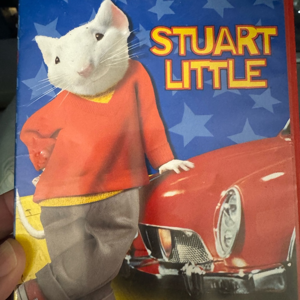 Stuart Little DVD with Red and Blue Cover